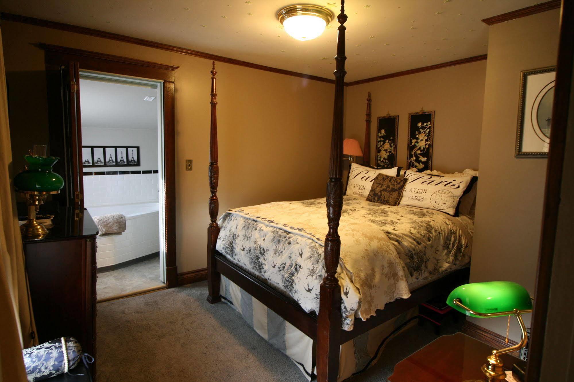 Rose Arden Bed & Breakfast Hamilton Exterior photo